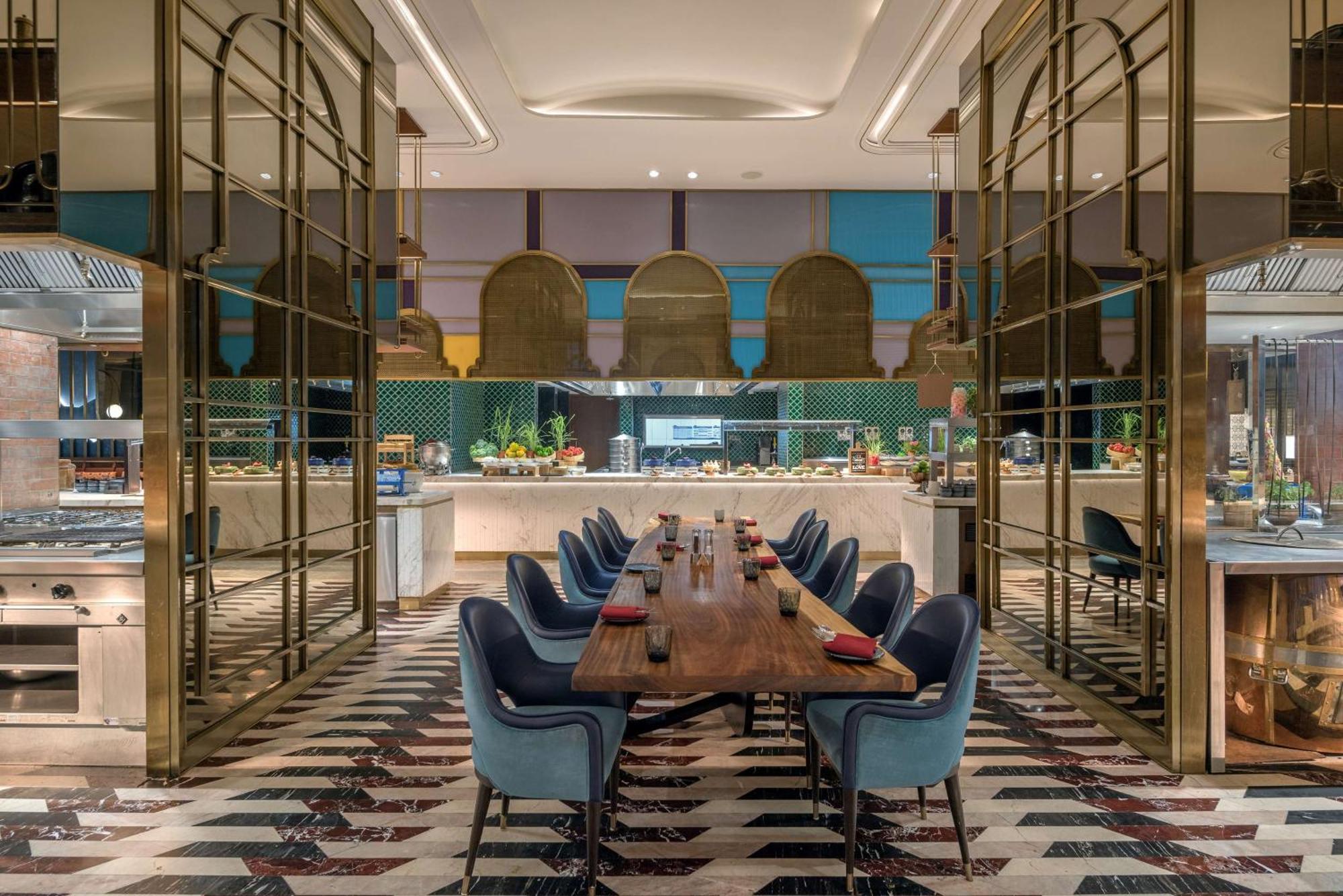 Radisson Blu Hotel & Spa, Nashik Buitenkant foto