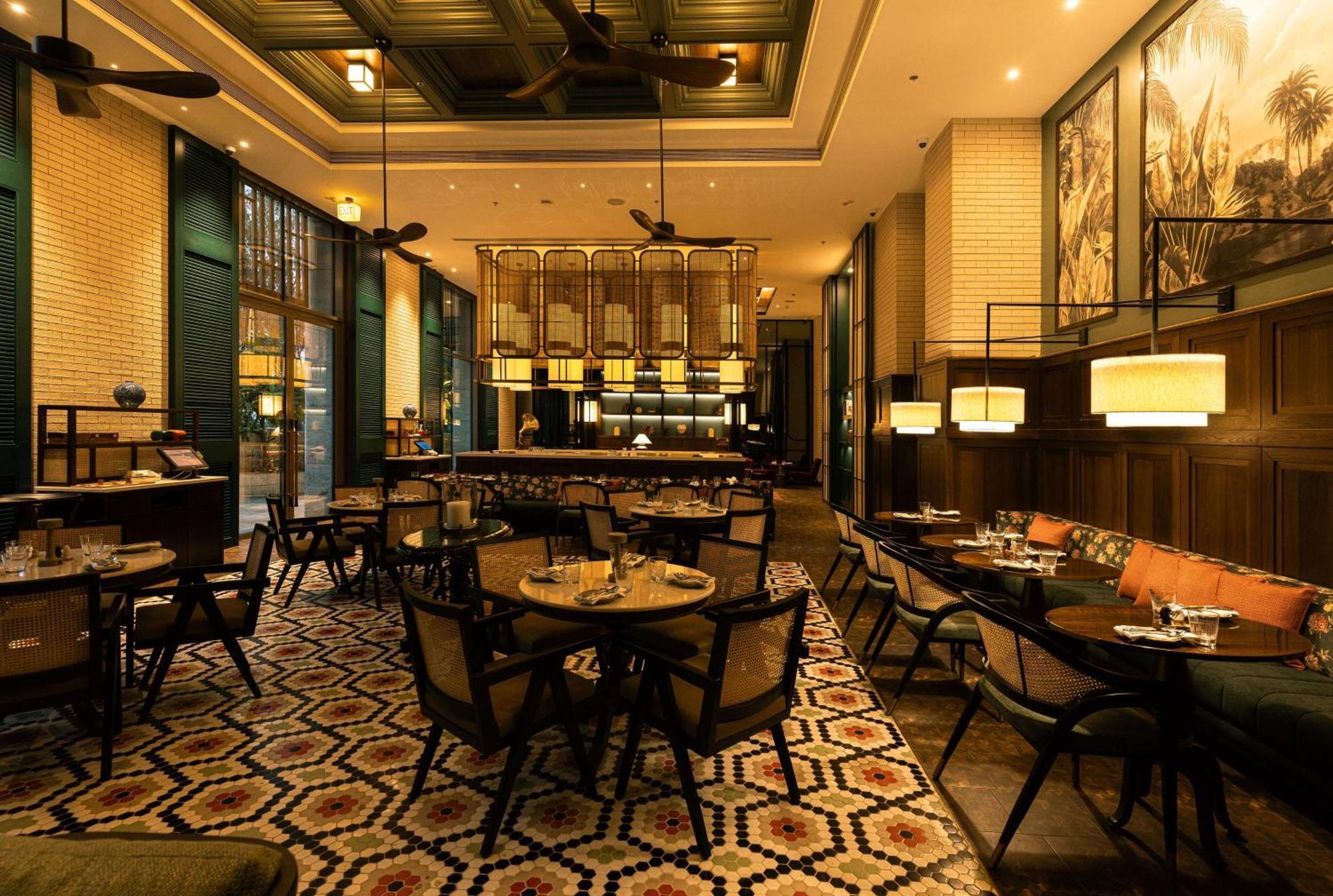 Radisson Blu Hotel & Spa, Nashik Buitenkant foto